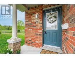 87 - 30 IMPERIAL ROAD S - 4