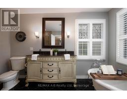 138 HURON ROAD - 17