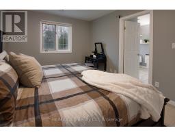 138 HURON ROAD - 21
