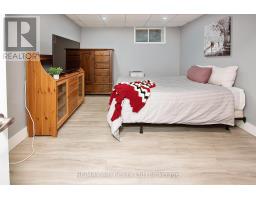 138 HURON ROAD - 25
