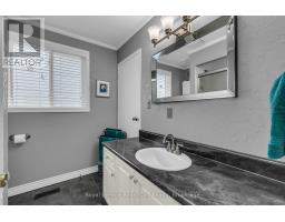 396 WEST ACRES DRIVE - 16