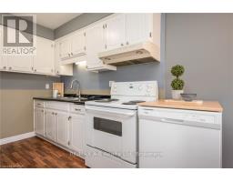 26 DICKENS PLACE - 12