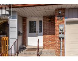26 DICKENS PLACE - 4