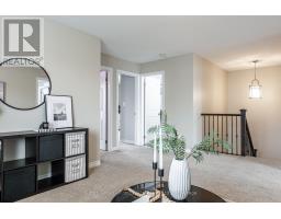 566 FORMAN AVENUE - 26