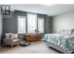 566 FORMAN AVENUE - 34