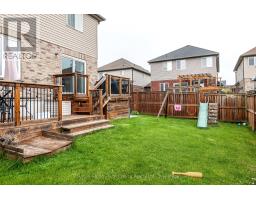 566 FORMAN AVENUE - 44