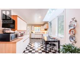 4 - 76582 JOWETT S GROVE ROAD - 11