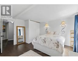 72 BRANTWOOD PARK DRIVE - 19