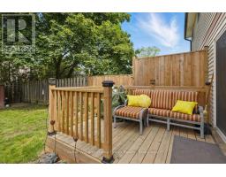 72 BRANTWOOD PARK DRIVE - 32