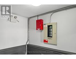 170 WEBER STREET E - 32