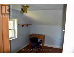 86 SALINA STREET N - 12