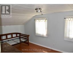 86 SALINA STREET N - 13