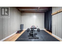 18 CONWAY COURT - 32