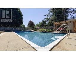 18 CONWAY COURT - 41