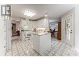 416 FORESTLAWN ROAD - 15