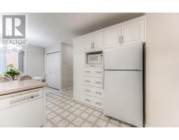 416 FORESTLAWN ROAD - 17