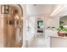 416 FORESTLAWN ROAD - 22