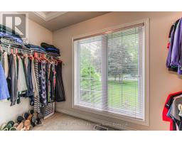 416 FORESTLAWN ROAD - 23