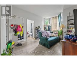 138 CHATHAM STREET - 12