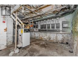 138 CHATHAM STREET - 44