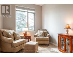 110 - 400 ROMEO STREET N - 21