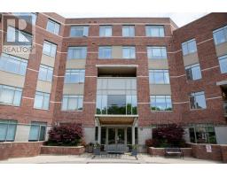 110 - 400 ROMEO STREET N - 34