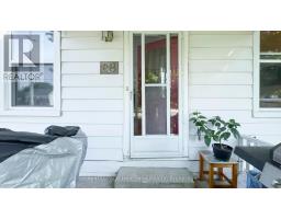 88 RICHMOND STREET N - 3