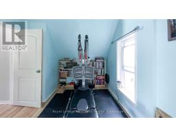 88 RICHMOND STREET N - 32
