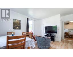 88 RICHMOND STREET N - 4