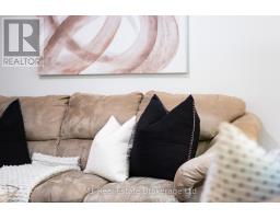 125 MARCY CRESCENT - 10