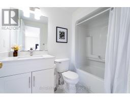 125 MARCY CRESCENT - 24