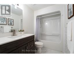 125 MARCY CRESCENT - 31