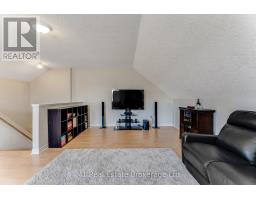 125 MARCY CRESCENT - 33