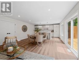 22 ROBERTS STREET - 9