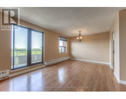 714 - 1100 COURTLAND AVENUE E - 23