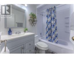 714 - 1100 COURTLAND AVENUE E - 25