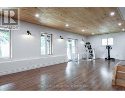 76 GERBER DRIVE - 31
