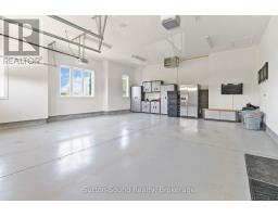 407 MCBAY ROAD - 43