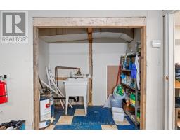 378 MAIN STREET S - 22