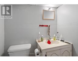 378 MAIN STREET S - 24