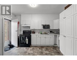 378 MAIN STREET S - 29