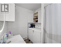 378 MAIN STREET S - 33