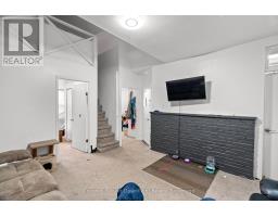 378 MAIN STREET S - 38