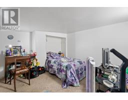 378 MAIN STREET S - 44