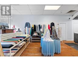 378 MAIN STREET S - 8