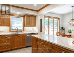 28 BURRITT STREET - 7