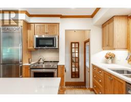 28 BURRITT STREET - 9