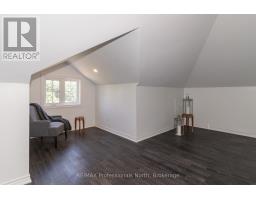 21 TURNBERRY COURT - 14