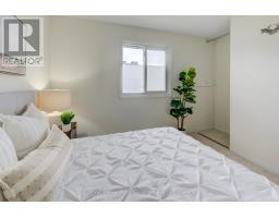 UNIT 9 - 331 NORTHLAKE DRIVE - 21