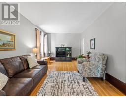 97 JOHN STREET N - 12